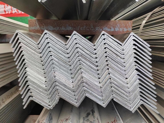 Làn nóng thép carbon nhẹ bằng góc không bằng nhau thanh cho cấu trúc tòa nhà bền