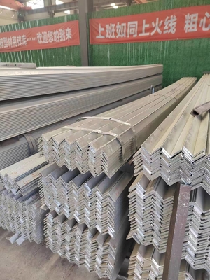 Xây dựng công nghiệp Carbon bằng sắt bằng góc thép với cạnh tranh 40x40x4mm