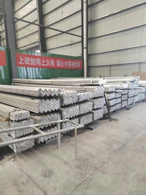 Thép góc có độ carbon thấp cho các cấu trúc xây dựng