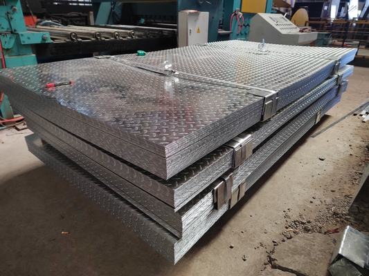 Tùy chỉnh 40g / m2 Zinc Lớp trung cứng mực kẽm tấm thép 1.5 * 1250mm