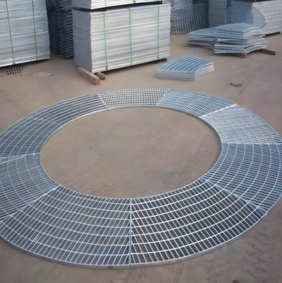 Sắt thép kẽm nóng với phong cách thiết kế công nghiệp và 50mm Cross bar pitch