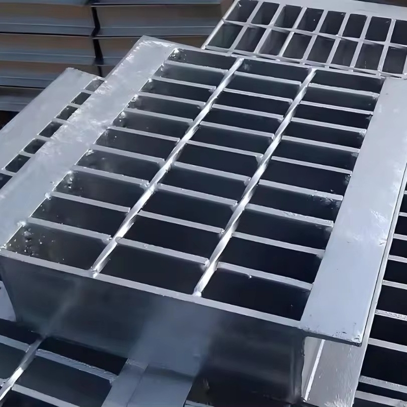 Chức lưới thép không gỉ cho cống rãnh 50mm Cross Bar Pitch Kháng ăn mòn
